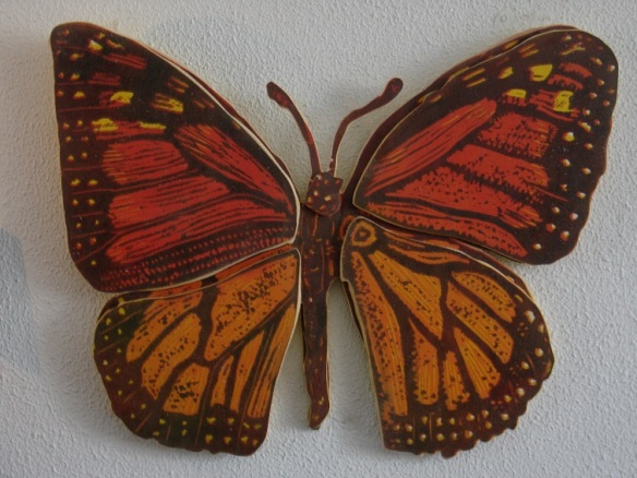 Monarch butterfly, linocut on wood, Ondine de Kroon 2015